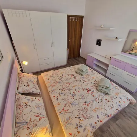 Gurko - Center And Sea Garden Apartment Burgas