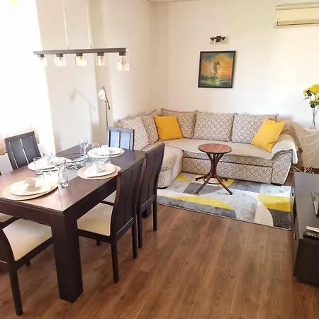 Apartment Gurko - Center And Sea Garden